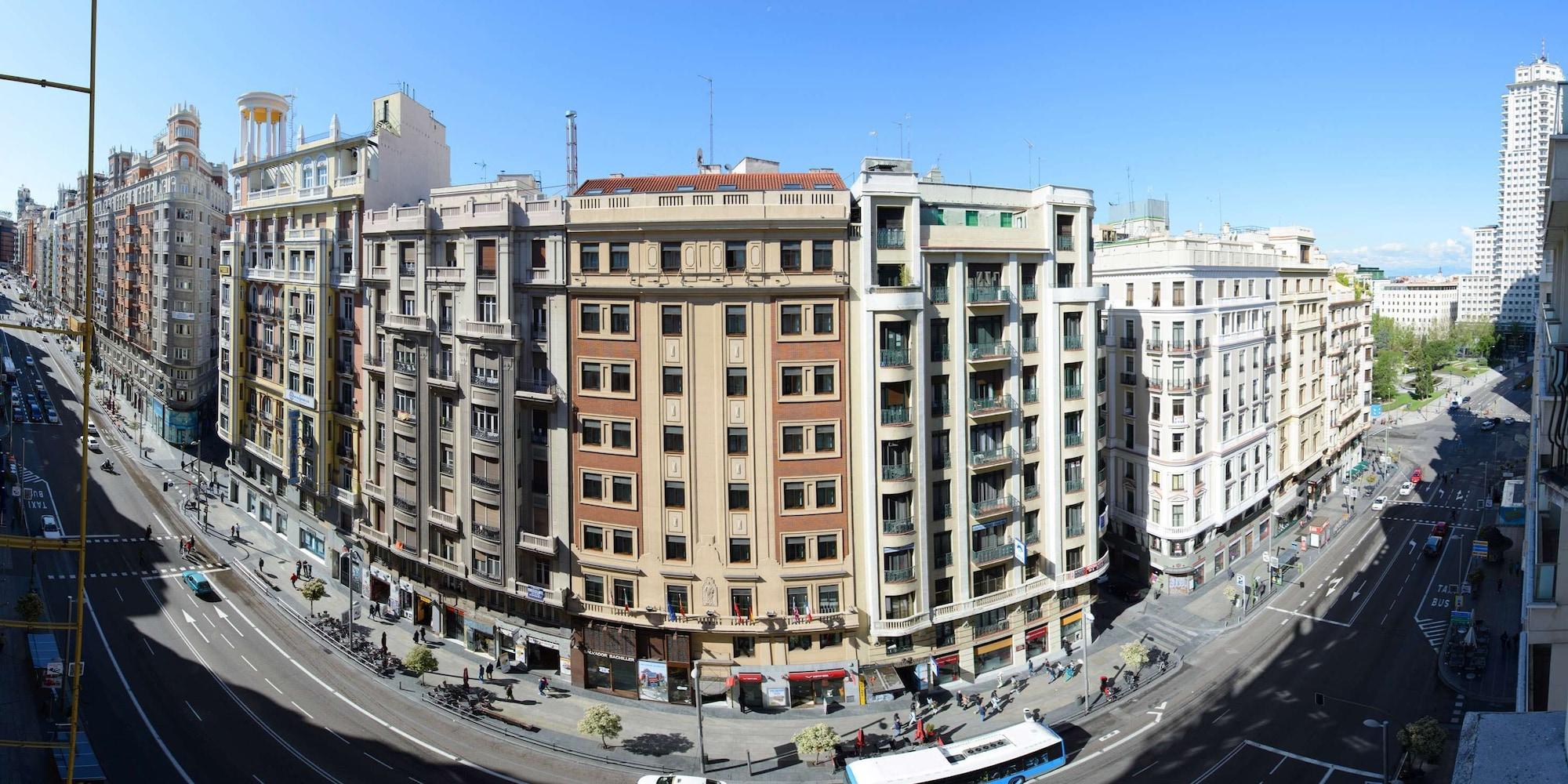 Hotel Madrid Centro, Affiliated By Melia Eksteriør billede