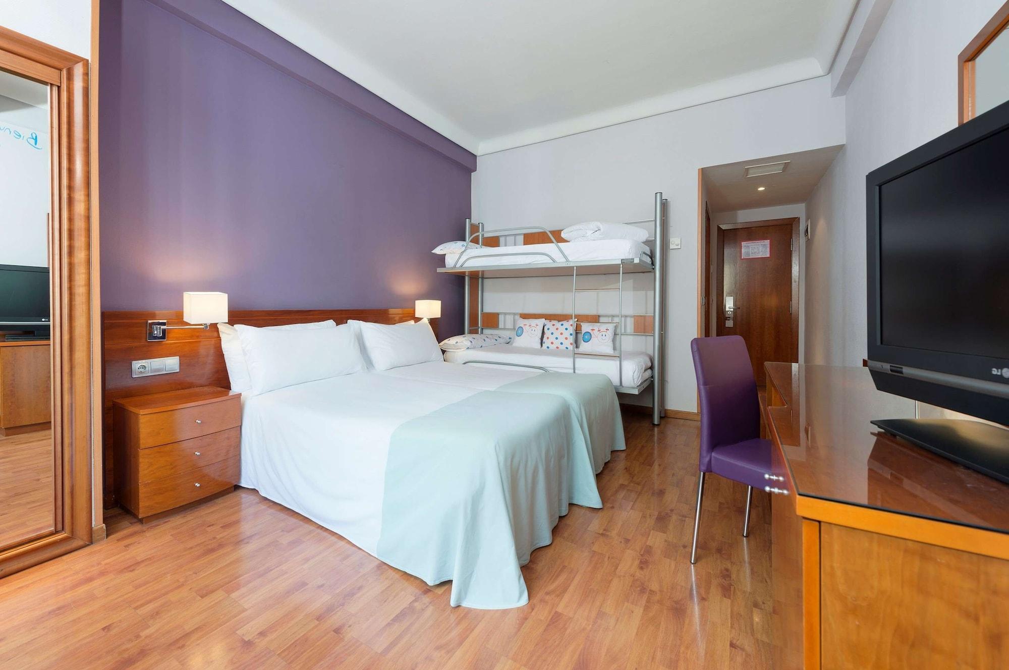 Hotel Madrid Centro, Affiliated By Melia Eksteriør billede