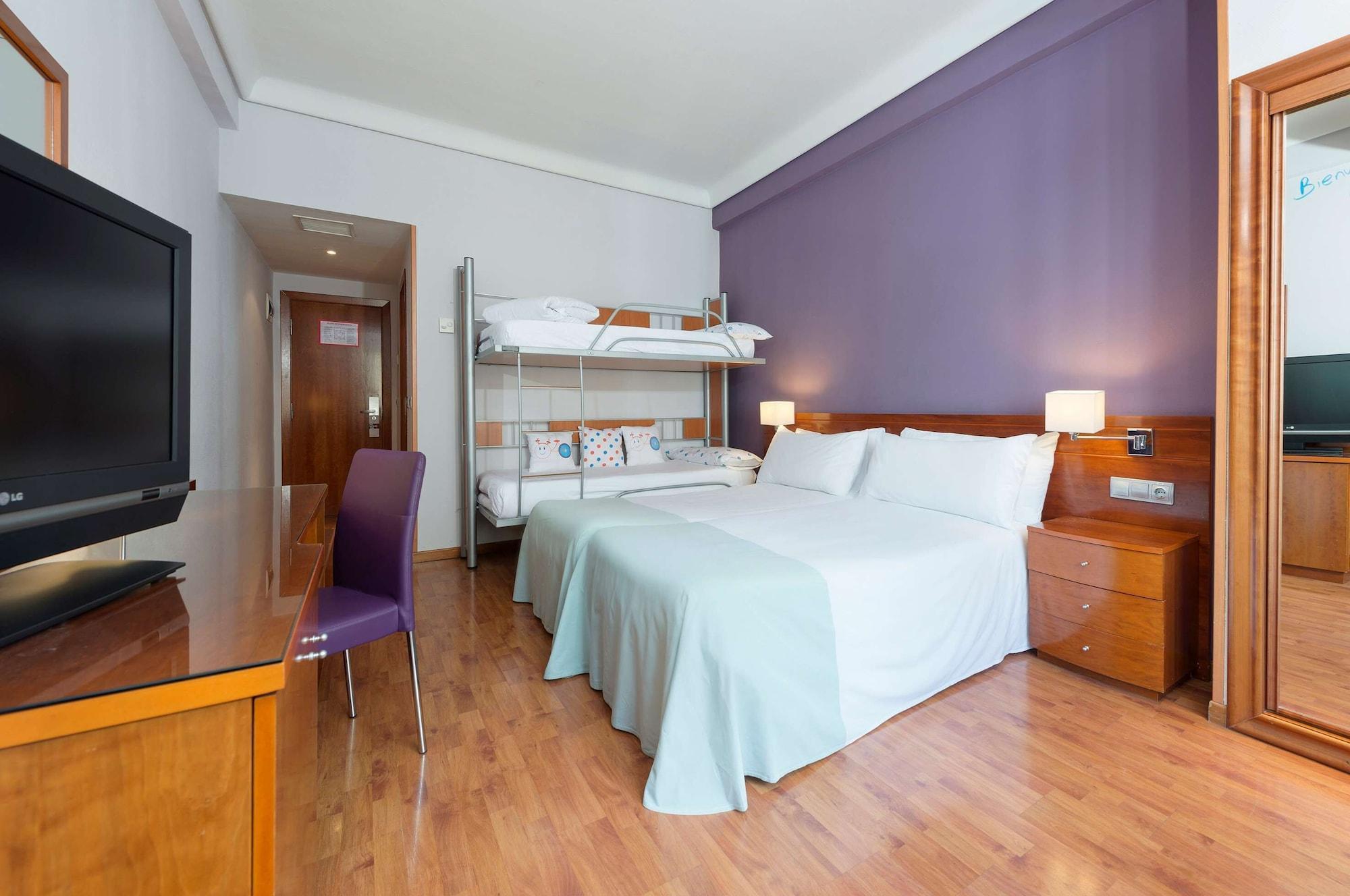 Hotel Madrid Centro, Affiliated By Melia Eksteriør billede
