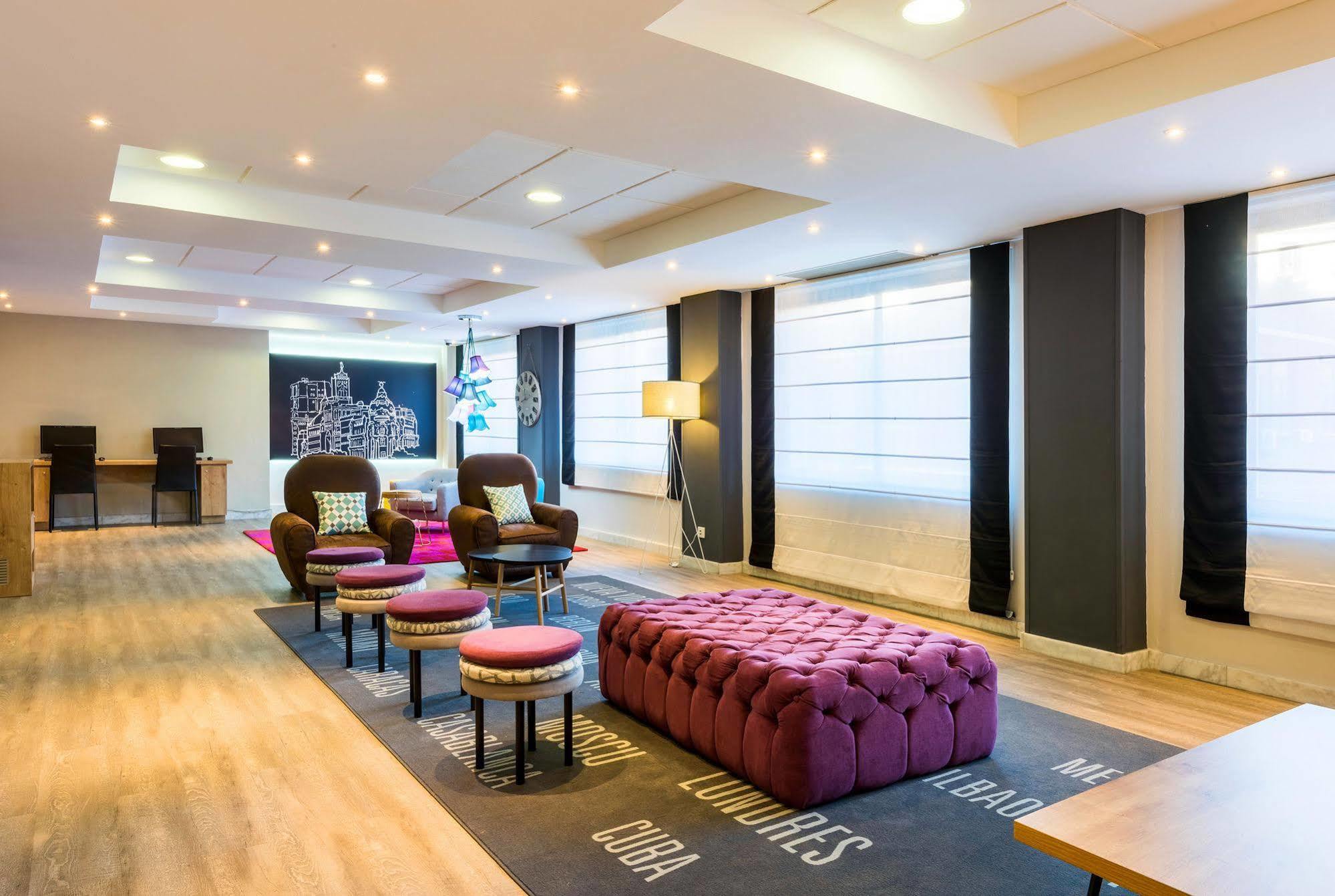 Hotel Madrid Centro, Affiliated By Melia Eksteriør billede
